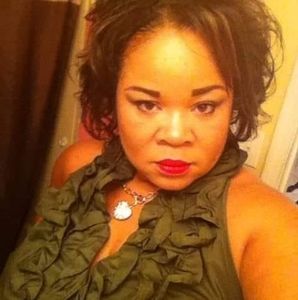 Meet your Posher, Debra